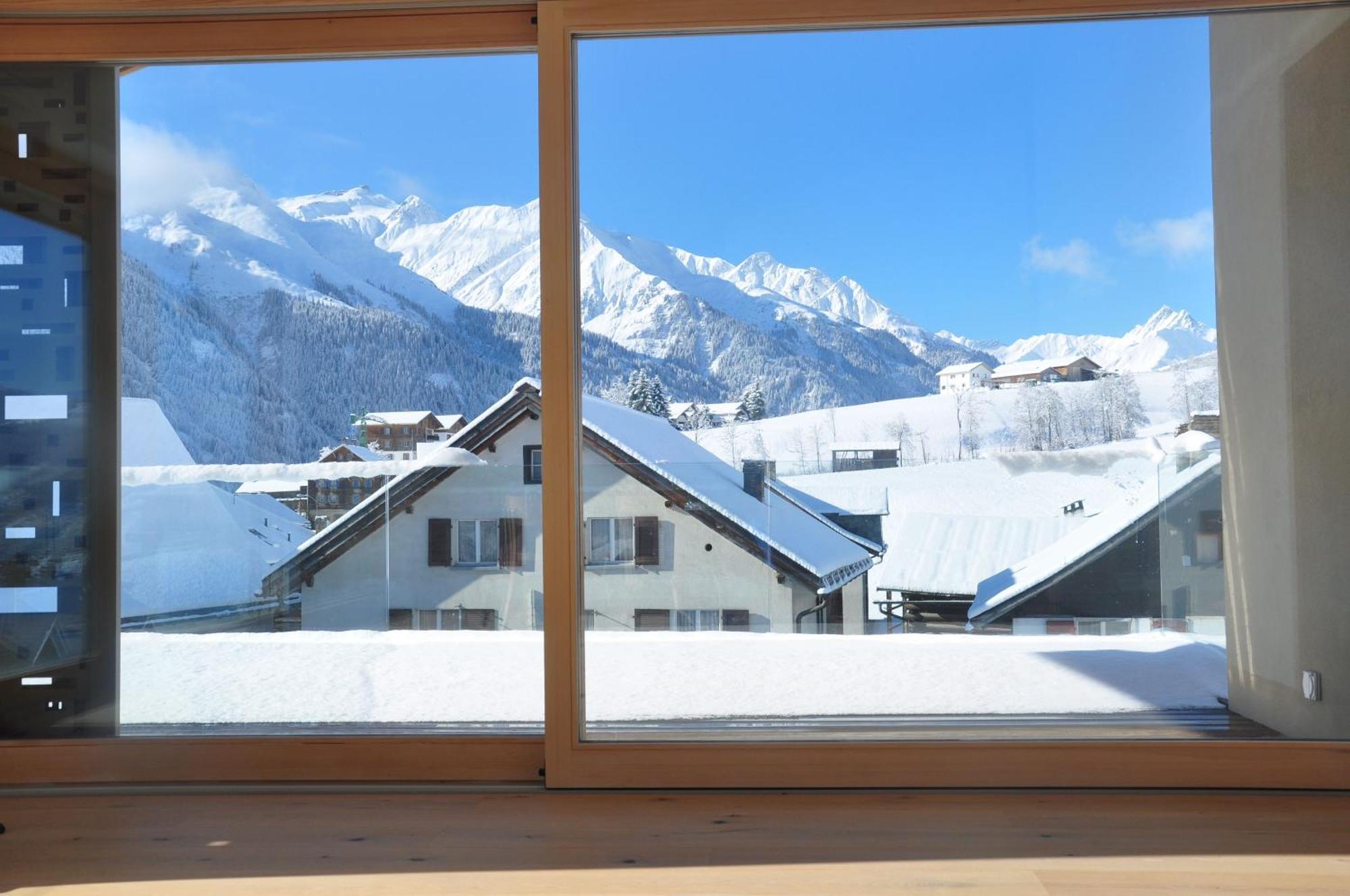 Casa Lumnezia - Panoramic Ecodesign Apartment Obersaxen - Val Lumnezia I Vella - Vignogn I Near Laax Flims I 5 Swiss Stars Rating エクステリア 写真