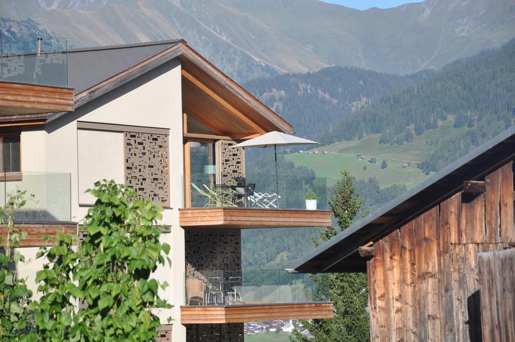 Casa Lumnezia - Panoramic Ecodesign Apartment Obersaxen - Val Lumnezia I Vella - Vignogn I Near Laax Flims I 5 Swiss Stars Rating エクステリア 写真